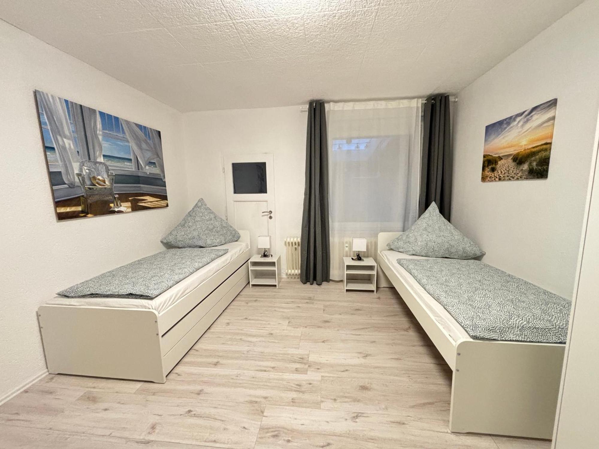 Apartment 140qm - 4 Zimmer- Parkplatz - Autobahn - Blauer - Mallibase *